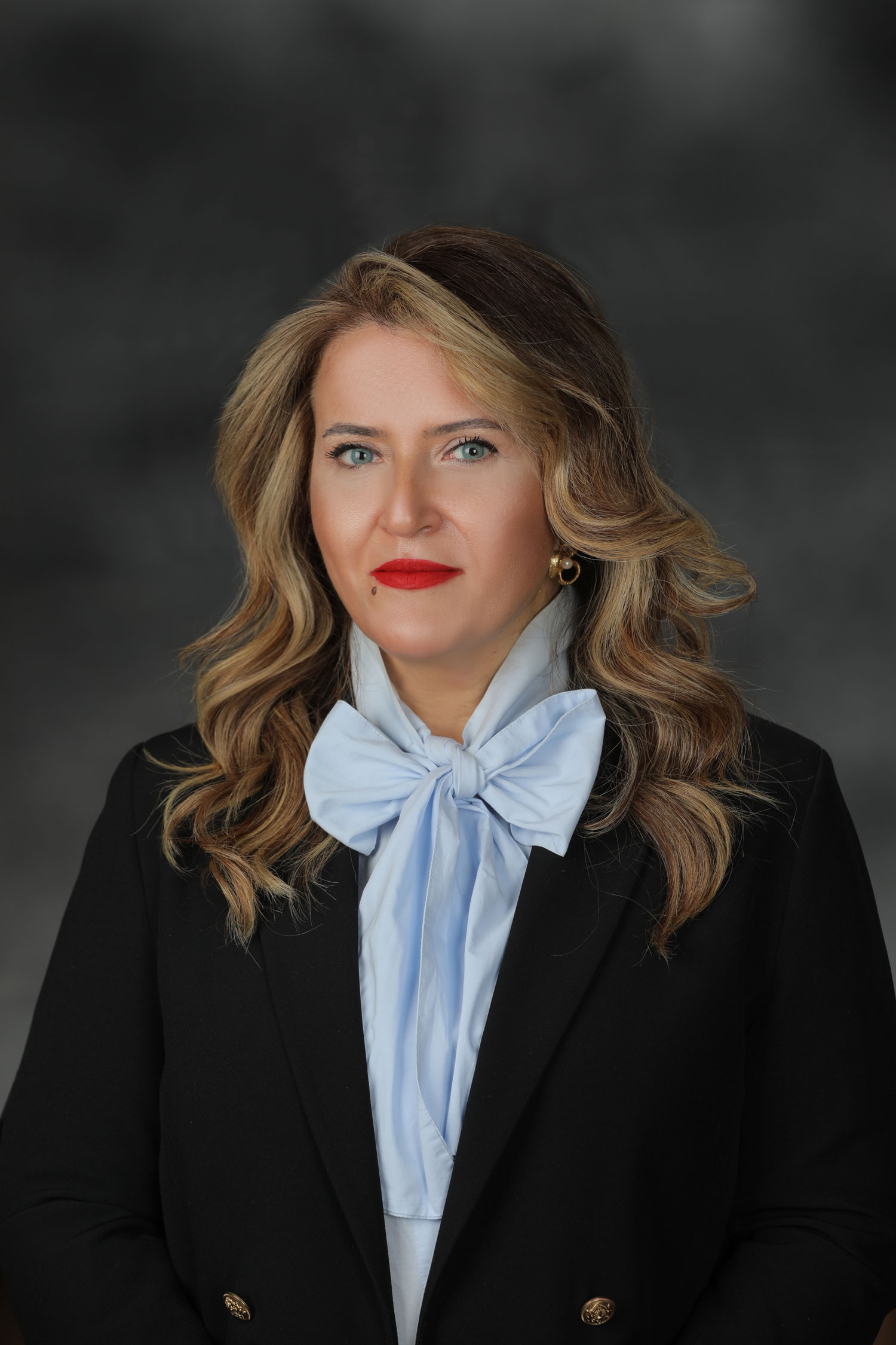 Prof. Dr. İpek Sevda Söğüt